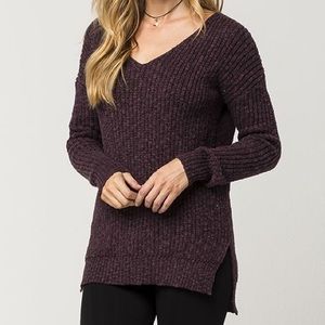 💫tilly’s v neck sweater